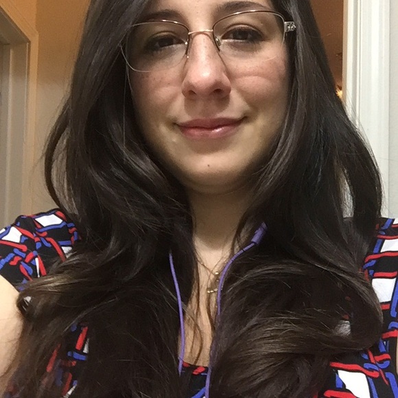 Meet your Posher, Maria - Picture 3 of 4